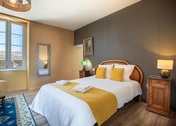 Les Jardins De 4* Xanton-Chassenon